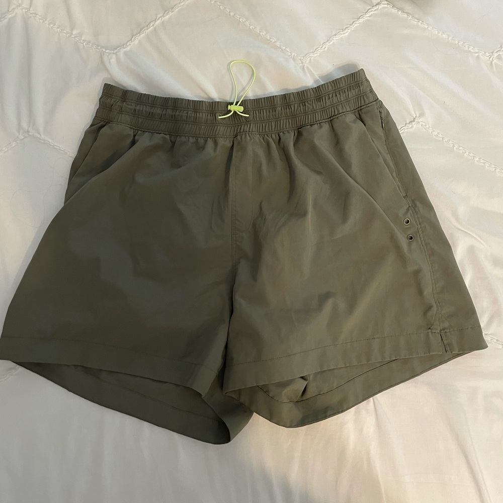 Green Old Navy Active Athletic Shorts